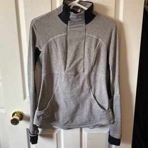 Lululemon Herringbone Running 1/2 zip - Size 10 (medium)